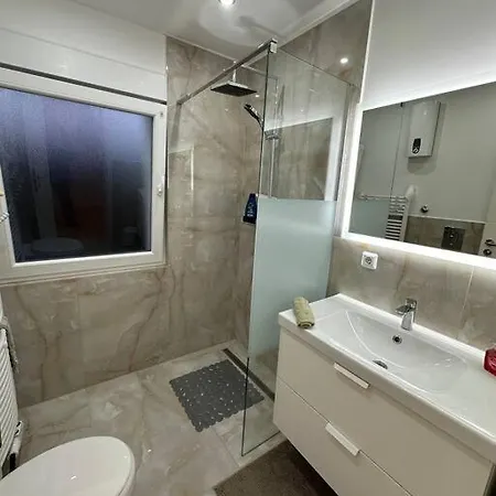 Top 3 Zimmer Appartment Bei Der Schalke Arena, Sport Und Natur Naehe Dortmund Essen Duesseldorf Oberhausen Gelsenkirchen Buitenkant foto
